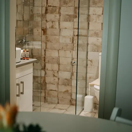 Lenko Bianco By Estia Daire